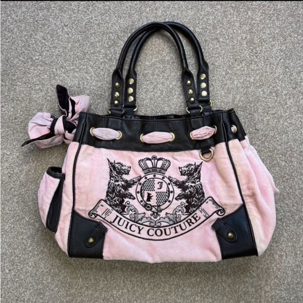 ISO!!! PINK AND BLACK JUICY COUTURE DAYDREAMER BAG